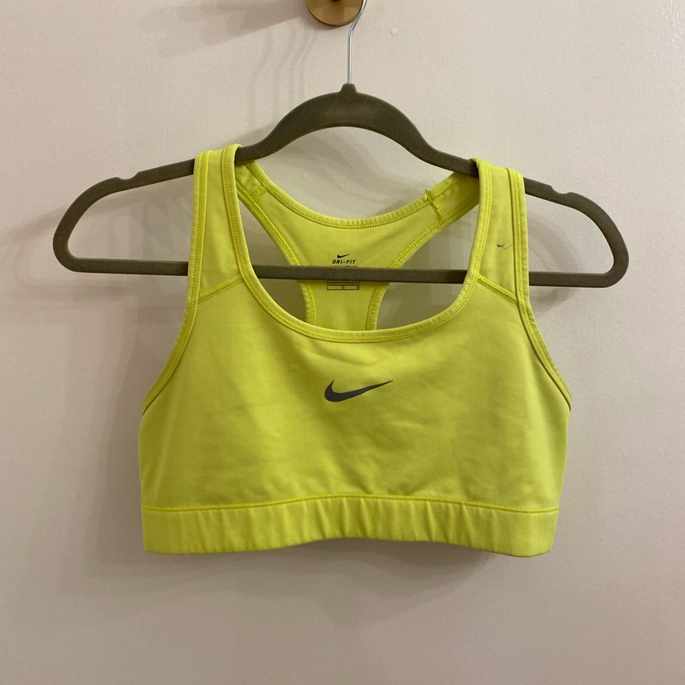 Nike Dri Fit Sports Bra - size L